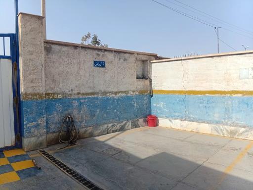 عکس نمایندگی ایران خودرو مقیم زاده