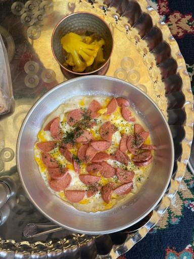 عکس باغ رستوران مهر و ماه