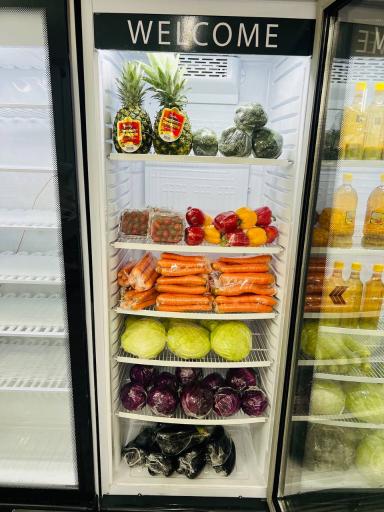 هایپر میوه مزرعه سبز