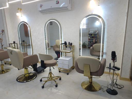 عکس سالن زیبایی لیانا