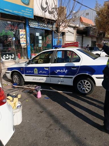 عکس شیشه دودی سامان