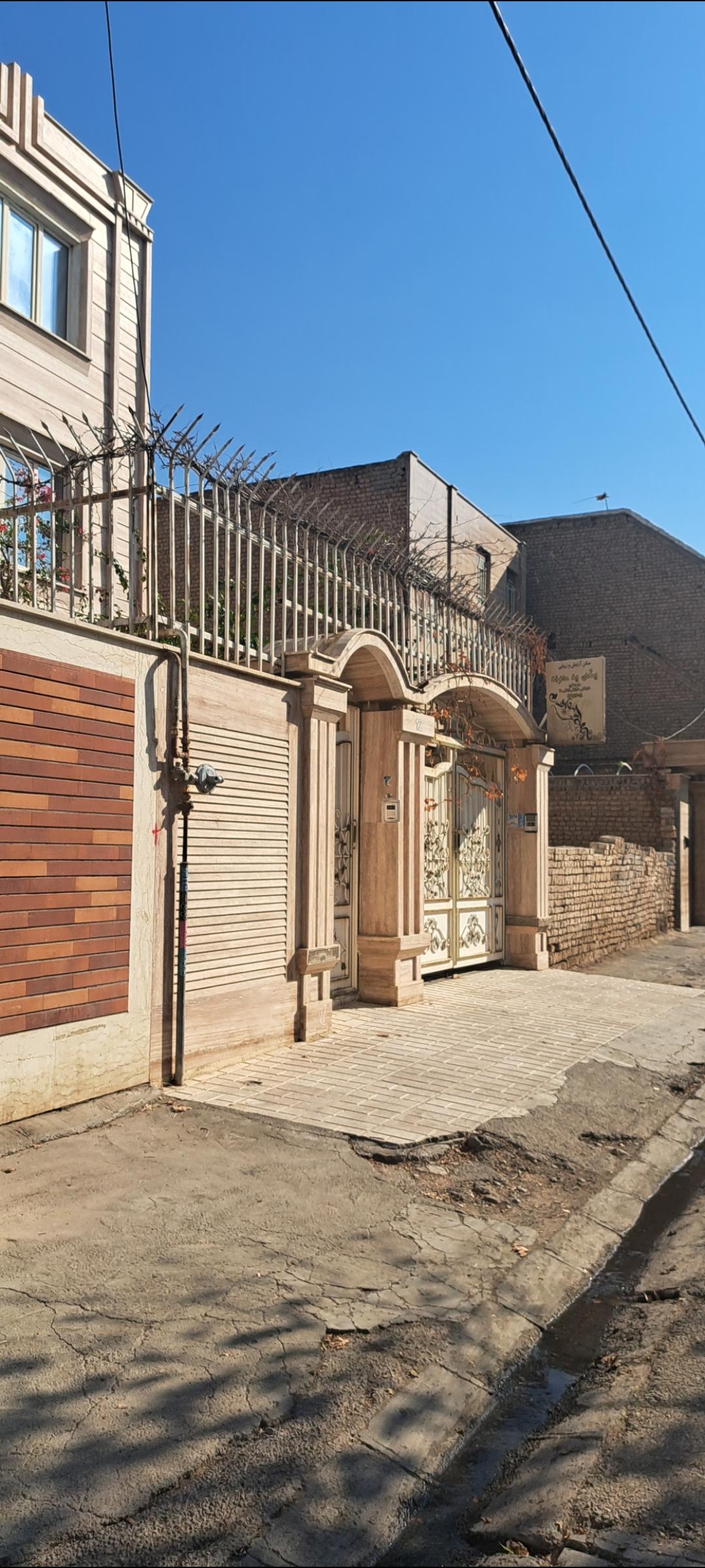 عکس سالن‌‌زیبایی‌وآرایشی‌یکی‌یه‌دونه