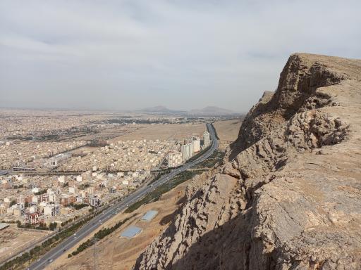 عکس قله کوه تخت رستم (بام اصفهان)