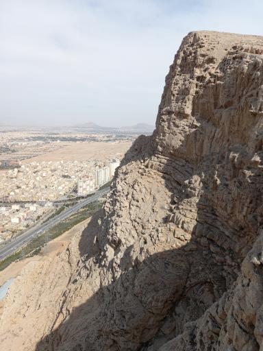 عکس قله کوه تخت رستم (بام اصفهان)