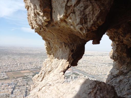 عکس قله کوه تخت رستم (بام اصفهان)