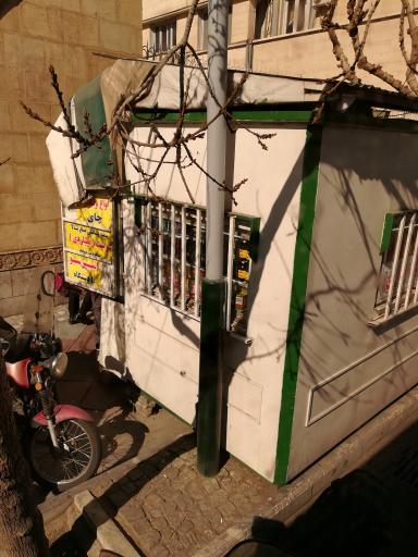 عکس کیوسک روزنامه