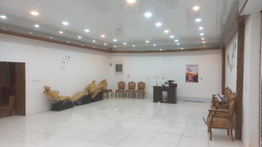 عکس آرایشگاه بانو بلوچی