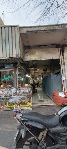 عکس بازار روز چهارراه گلی 