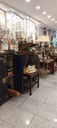 عکس بازار آنتیک شمیران