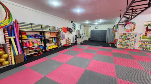 عکس باشگاه ورزشی نبض