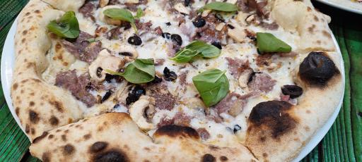 عکس فست فود لبخند متفاوت (شعبه ولیعصر)