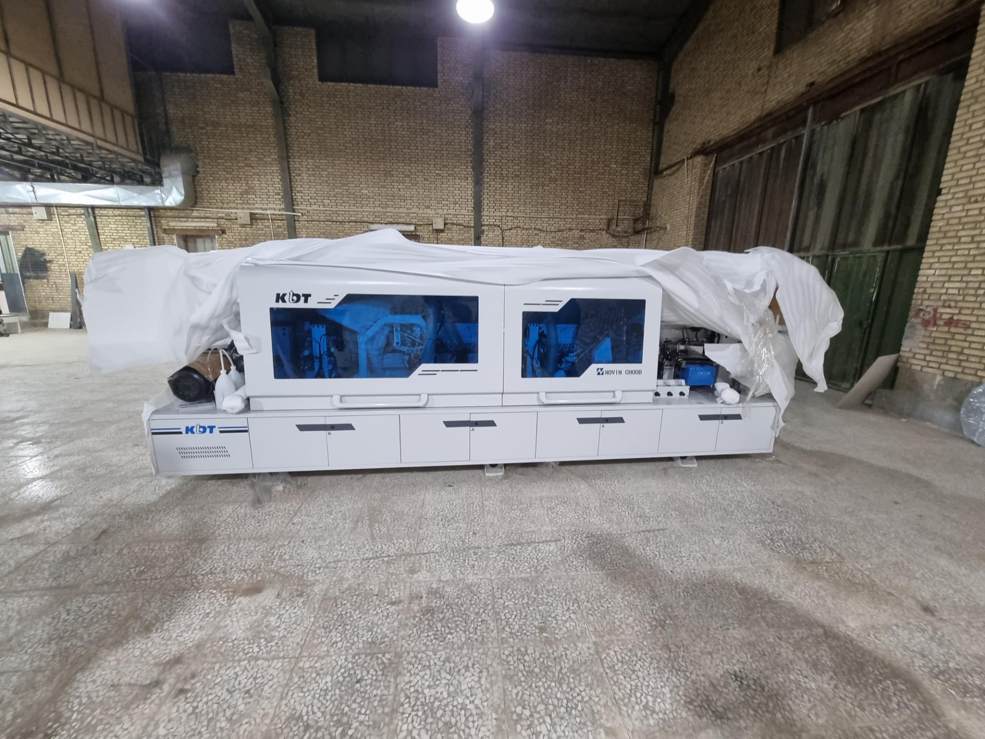 عکس پیشخان چوب