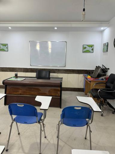 عکس آموزشگاه رانندگی بابک