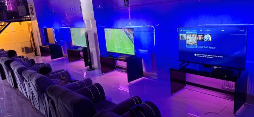 عکس کافه گیم پلاس