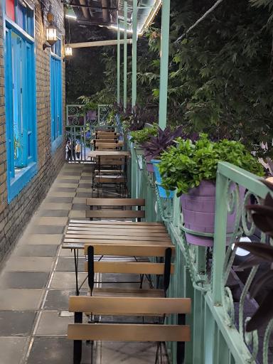 عکس کافه آقاجان