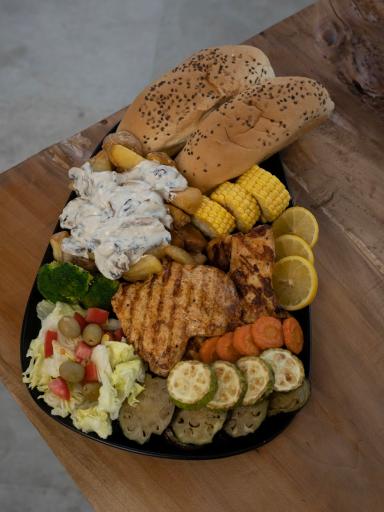 عکس برگر شاپ گریلو