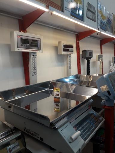 عکس فروش و تعمیر ترازو و باسکول نوری