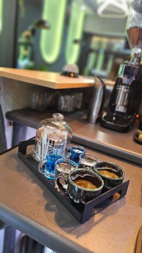 عکس کافه میم