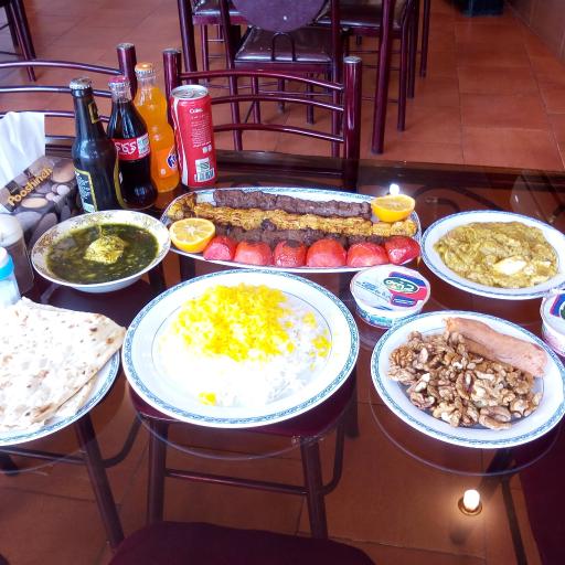 عکس رستوران خاطره شمال