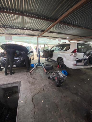 عکس مجموعه تعمیرات و تقویت خودرویی کارمن