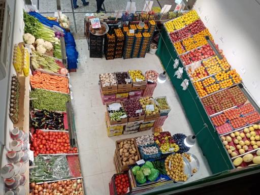 عکس میوه فروشی فروت لند