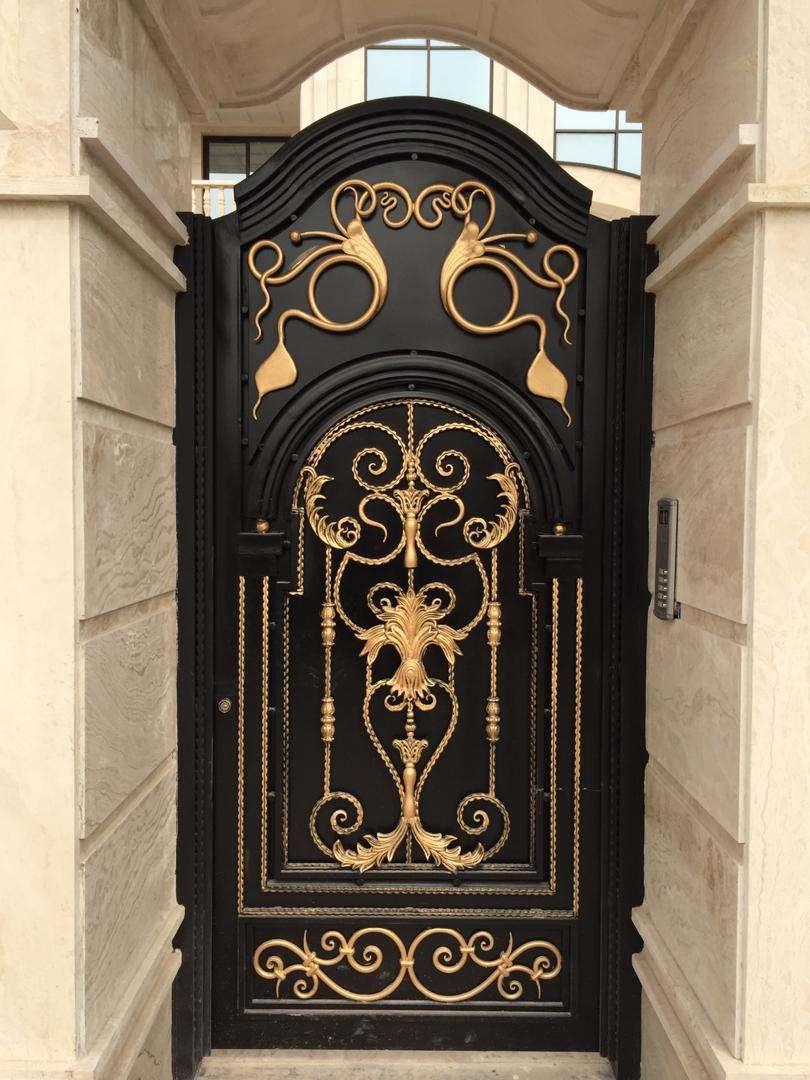 عکس کارگاه آهنگری پرویز مهری