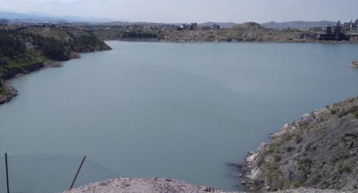 عکس دریاچه بند گلستان