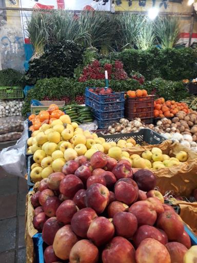 عکس میوه سرای نرخ شکن نعمتی