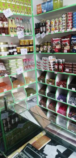 عکس فروشگاه یک شهران