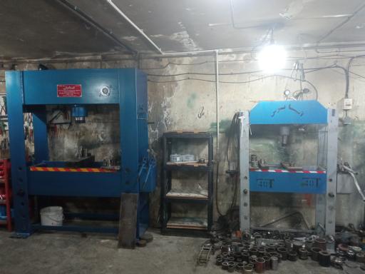 عکس تعمیرگاه شبانه روزی انصاری