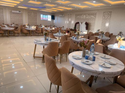 عکس باغ تالار آتا