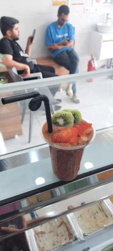 آبمیوه بستنی مشتی