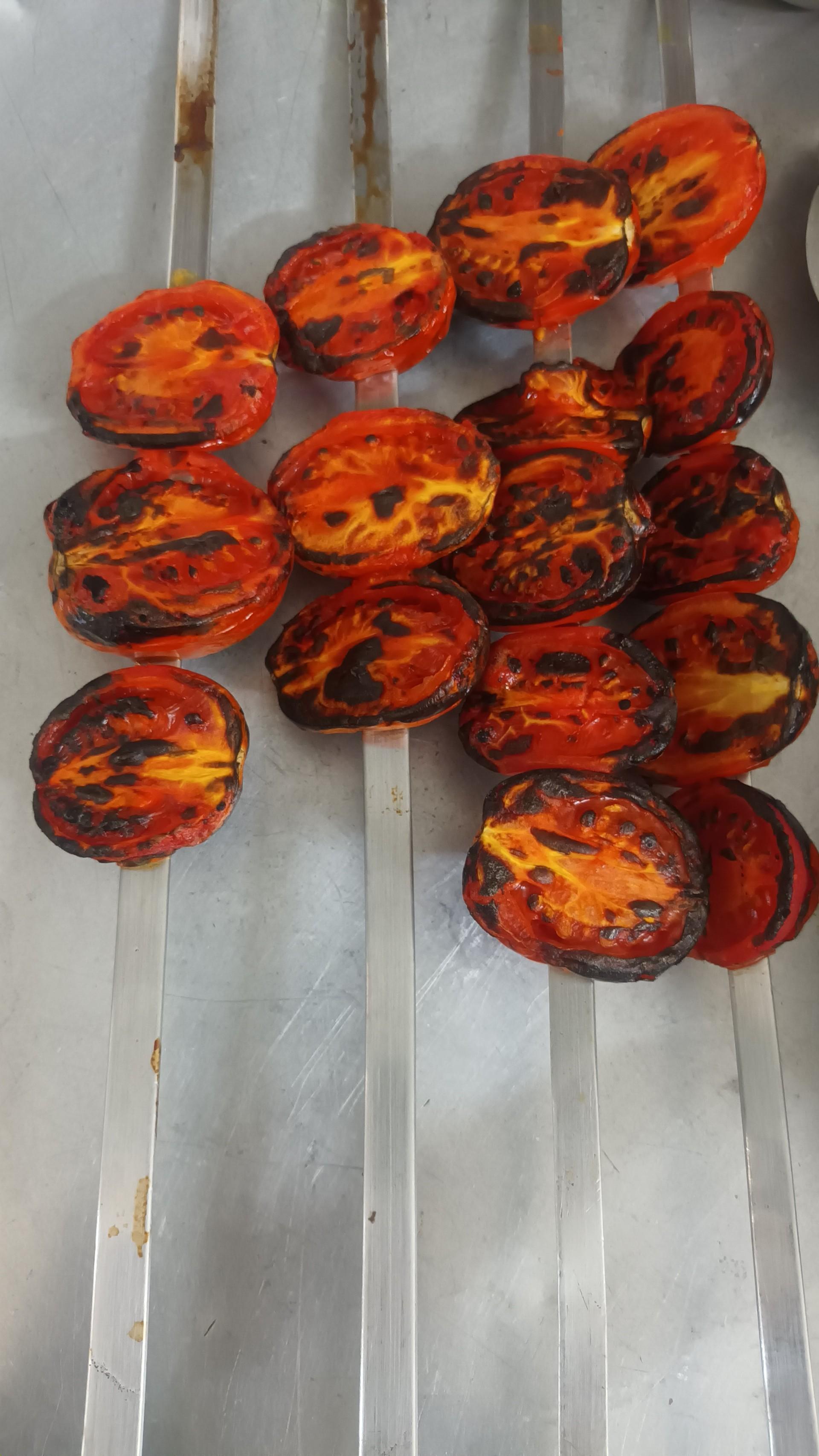 عکس کباب و جوجه سرای رهنما