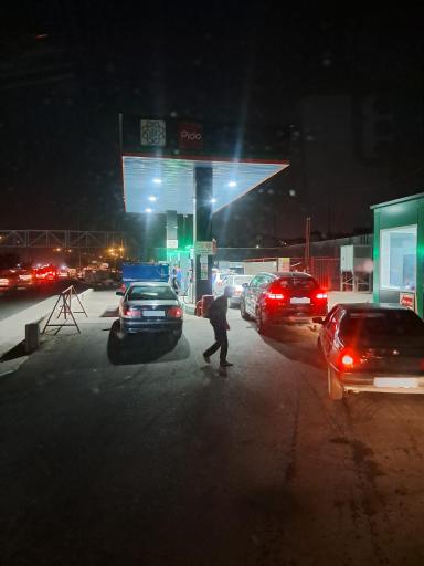 عکس پمپ بنزین پیدو