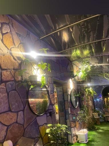 عکس کافی شاپ مهر و ماه