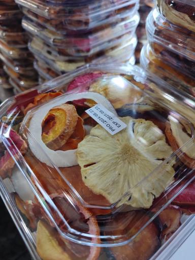 عکس صنایع غذایی نام آوران هورمند