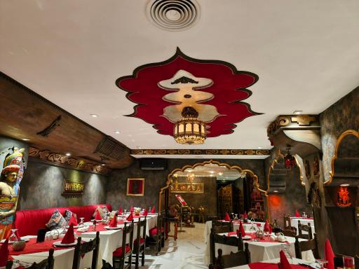 عکس رستوران تاج محل