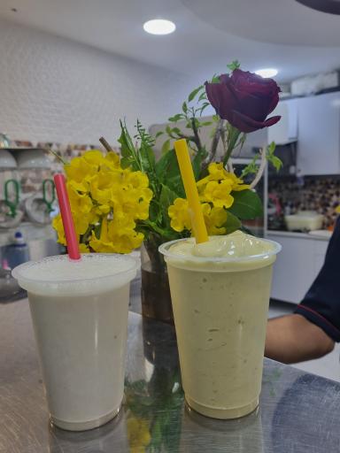 عکس کافه و فست فود ساحلی مستر کیش