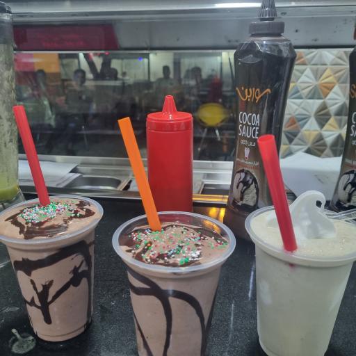 عکس کافه و فست فود ساحلی مستر کیش
