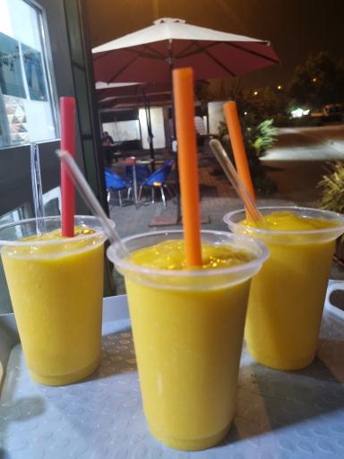 عکس کافه و فست فود ساحلی مستر کیش