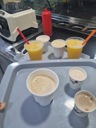 عکس کافه و فست فود ساحلی مستر کیش