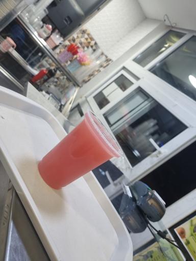 عکس کافه و فست فود ساحلی مستر کیش