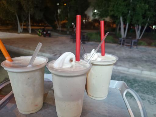 عکس کافه و فست فود ساحلی مستر کیش