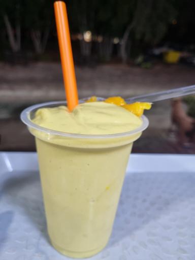 عکس کافه و فست فود ساحلی مستر کیش