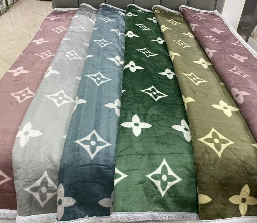 عکس کالای خواب آریا 