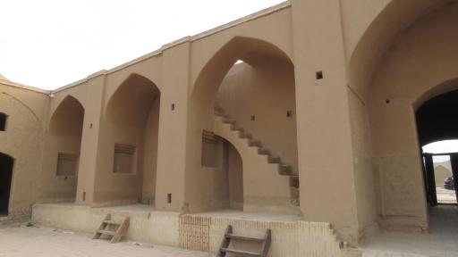 عکس کاروانسرای رباط کهنه