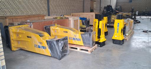 عکس آراز چکش