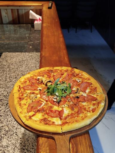 عکس رستوران اپرا