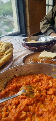 عکس رستوران گیلانی مارجان