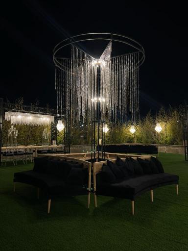 عکس روف گاردن و باغ تالار افق طلایی